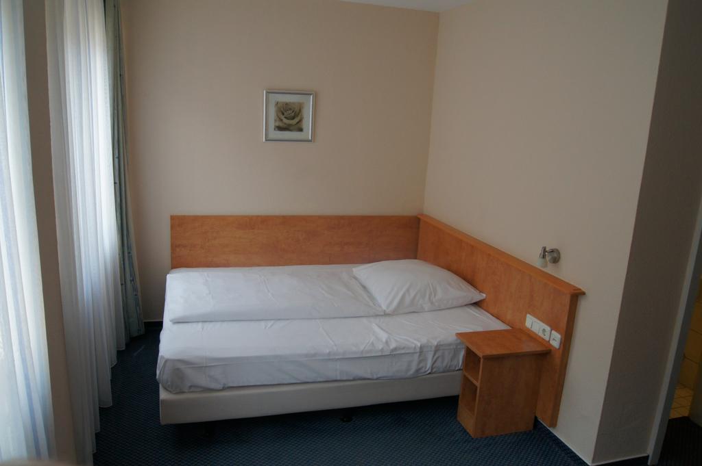 Cityhotel Primavera Trier Szoba fotó